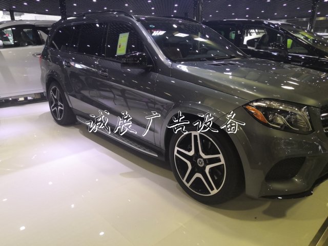 2019款奔驰GLS45太阳能垃圾桶0忠厚传统实拍感受