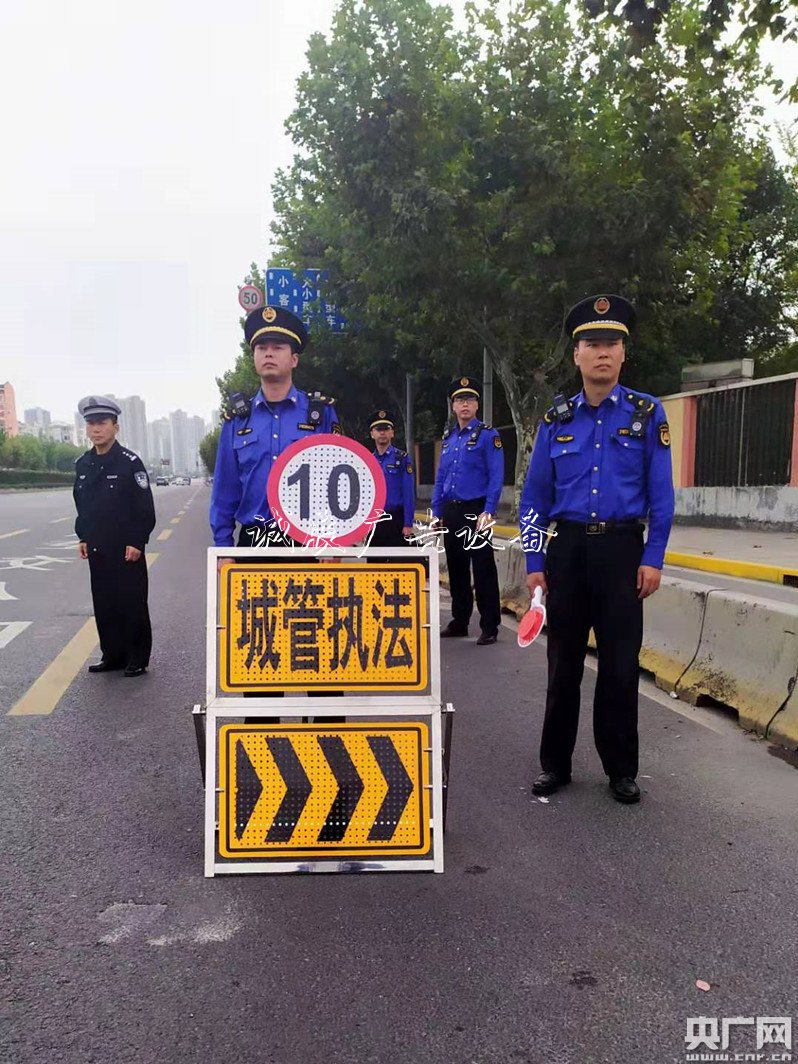 上海利用大数据提升广告灯箱多少钱一个垃圾分类执法精细化水平