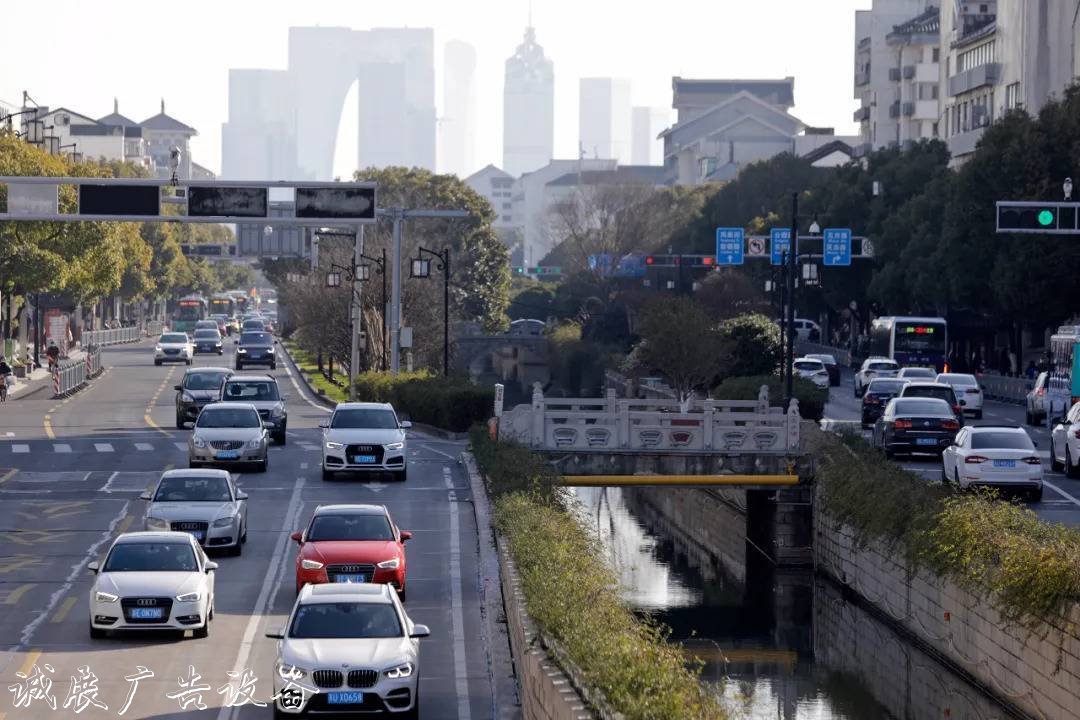 缓解古城停车难 姑广告垃圾箱苏区今年新增车位6000个